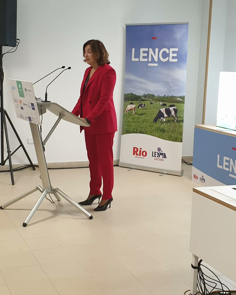 JavierAriasFouz's tweet photo. 🥛Esta maña, en Leite Río, na presentación do proxecto #Milkchain, que suporá un investimento de 1,2M€, dos que @Xunta financia o 75%
🗣️ Tal como explicou o vicepresidente económico, trátase dun proxecto que logrará o éxito a través da innovación e colaboración de varias pemes https://t.co/lBwVsyjSQi