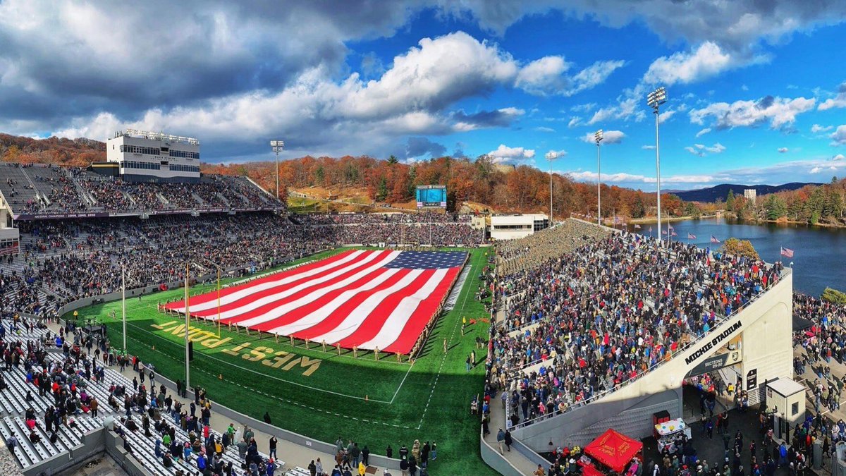 nollenntabaska's tweet photo. Extremely blessed and grateful to receive an offer from Army West Point! @ArmyWP_Football @DrinkallCoach @BEHSFB @TGurley81 https://t.co/z12Kgp69va