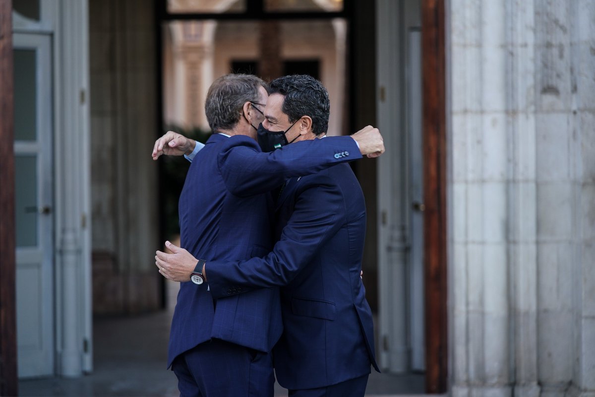 Alberto es la solución que necesita el PP. Y nos va a tener a su lado en este camino. Todo mi apoyo a @FeijooGalicia en el Congreso que celebraremos en Sevilla.

Tiene un proyecto sólido para España, le avala su trayectoria y es el mejor presidente para liderar esta nueva etapa.