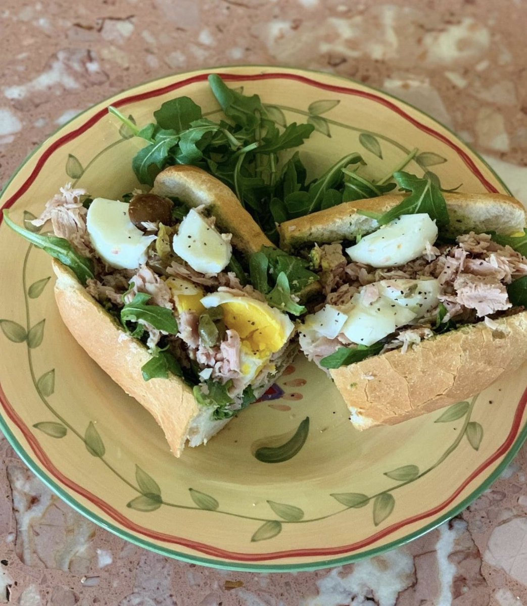 AnthonysICH's tweet photo. ❗️❗️ ALERT ❗️❗️ LENT LUNCH SPECIAL is back!  
Italian Tuna served on a Sarcone's Bakery Roll with chopped   imported olives, capers, anchovies with Talluto's Pesto Sauce with Arugula &amp; Hard Boiled Egg.  #delizioso  #lent #lunchspecials https://t.co/q8mLXHc4e7
