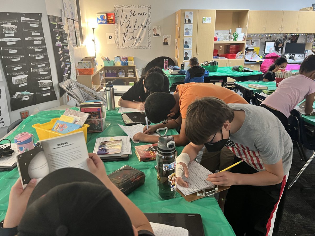 Harrington_El's tweet photo. Our 4th Graders worked up an appetite for reading today by participating in a book tasting to celebrate National Read Across America Day. The students were  introduced  to a wide variety of books, authors, and illustrators. https://t.co/hThQfZAN9f