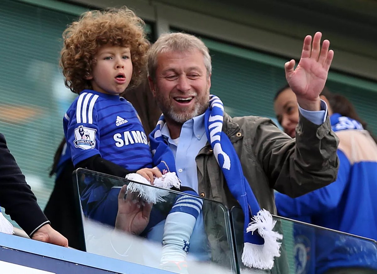 Pemilik klub mana yang ngasih pinjaman Rp28 triliun tapi ga minta dibalikin.. 😭😭😭😭😭