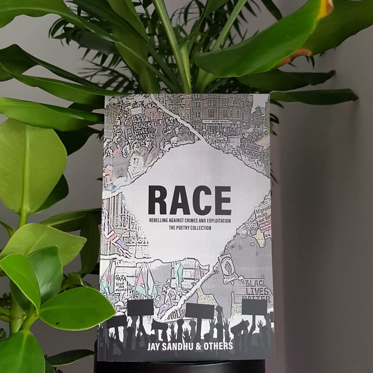 Sandhuwrites's tweet photo. *Release date: 10th March* 

Finally, the release you've all been waiting for! RACE, the poetry collection is up for pre-order. The link is in my bio! https://t.co/qkFqr0KPfe