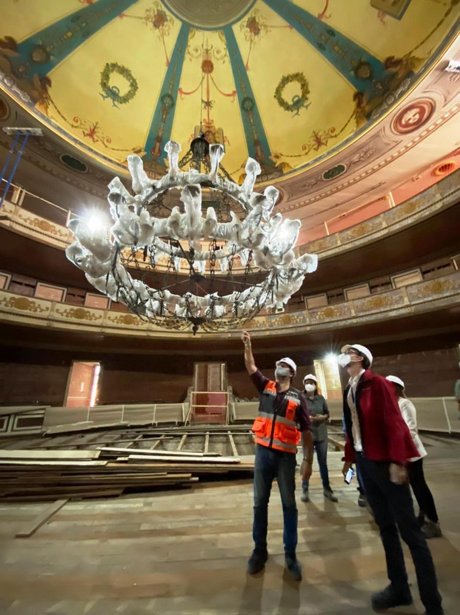 MopTarapaca's tweet photo. #Arquitectura @mop_chile informó que la restauración del Teatro Municipal de #Iquique ya alcanzó el 25% de avance.
Seremi @MopTarapaca @paltermatts y director regional @patrimonio_cl Manuel Pedreros inspeccionaron las obras donde trabajan más de 50 personas. https://t.co/HqZYrPB2yv