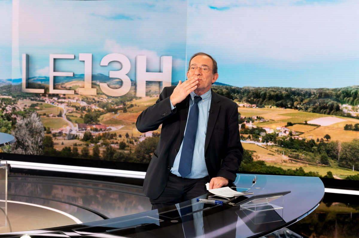 TF1's tweet photo. #EditionSpéciale 

Suite à la disparition de Jean-Pierre Pernaut, nous lui rendons hommage lors d’une édition spéciale du JT de 20h ce soir, qui sera suivie du documentaire « Jean-Pierre Pernaut, une histoire de la télévision française » https://t.co/blMHARQhfn