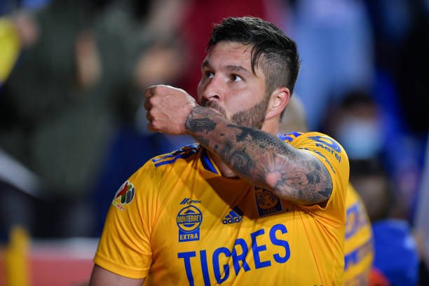Si hoy Gignac anota en el Tigres vs Cruz Azul voy a sortear $2,500mx entre los RT🔁 de esta publicación.

Solo participan seguidores.
