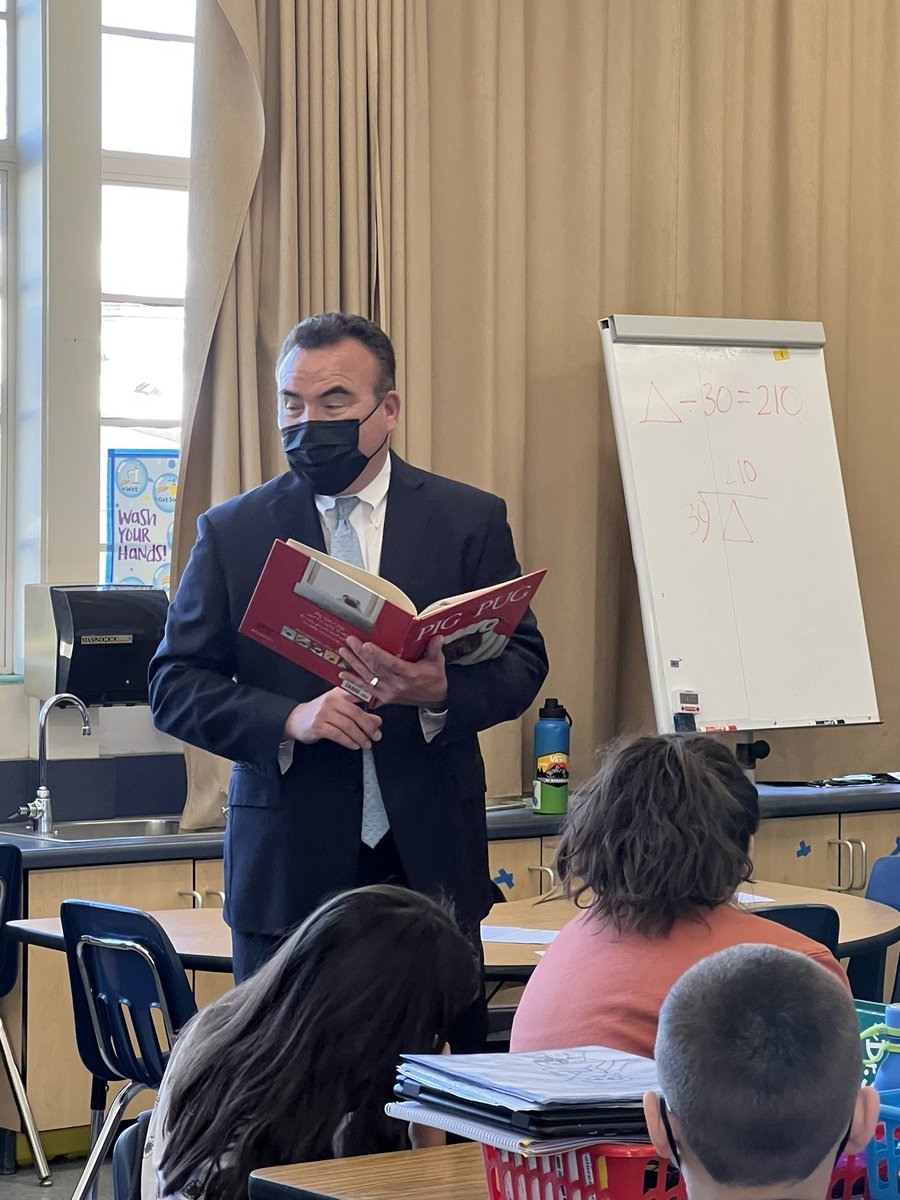 Stacey Caddel (@staceycaddel) on Twitter photo San Bernardino County Superintendent Ted Alejandre stopped by to celebrate reading with us at Smiley Elementary! <a href="/RedlandsUSD/">Redlands USD</a> <a href="/SBCo_Supt_Ted/">Ted Alejandre</a> San Bernardino County Superintendent Ted Alejandre stopped by to celebrate reading with us at Smiley Elementary! <a href="/RedlandsUSD/">Redlands USD</a> <a href="/SBCo_Supt_Ted/">Ted Alejandre</a>