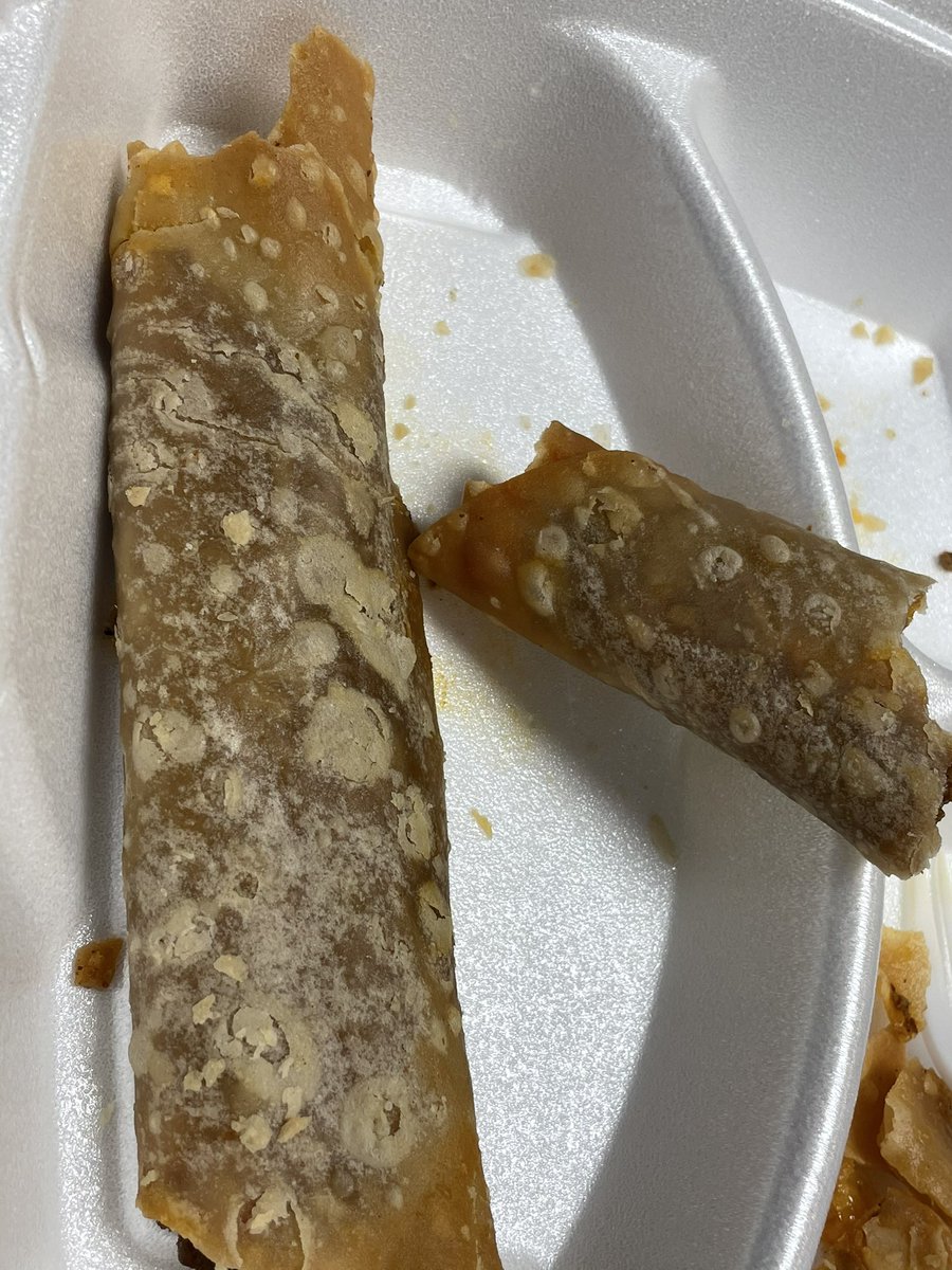 melissalewis08's tweet photo. Crispitos are back.....happy students nation wideโฅ๏ธ#crispitos https://t.co/W4N9S7ShDj
