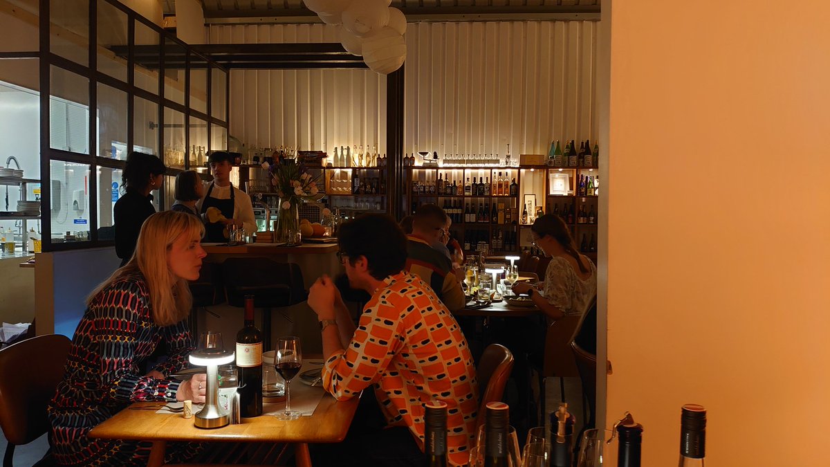 <a href="/whalleywineshop/">The Whalley Wine Shop</a> <a href="/sparrows_mcr/">The Spärrows</a> bon appétit