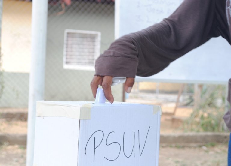 #SEPA📢 Bases populares postularon delegados a Congresos del PSUV y JPSUV en Guárico

Más información ⬇️
👁‍🗨bit.ly/3sB1Trn

#Guárico
#VenezuelaApuestaALaPaz 
#GuáricoTuDestino