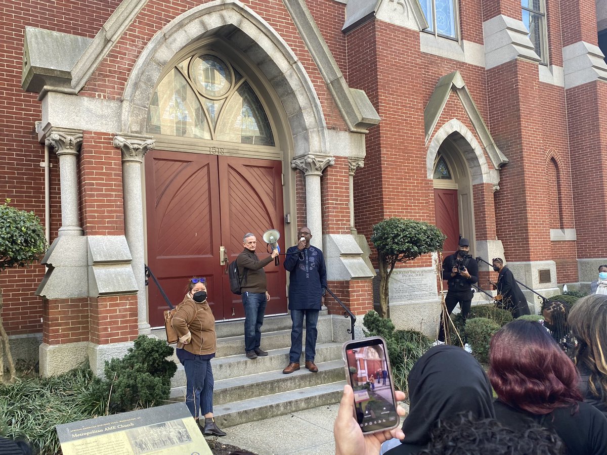 MrsTami's tweet photo. IT IS OUR DUTY TO FIGHT!! IT IS OUR DITY TO WIN!! Fighting for Voting rights &amp; Citizenship/Immigration reform!! #FAITHINACTION #FAITHINSCTIONNJ #FAITHFORUM2022 #COLLARSKICKSANDFISTS https://t.co/wqz3V9S7tq