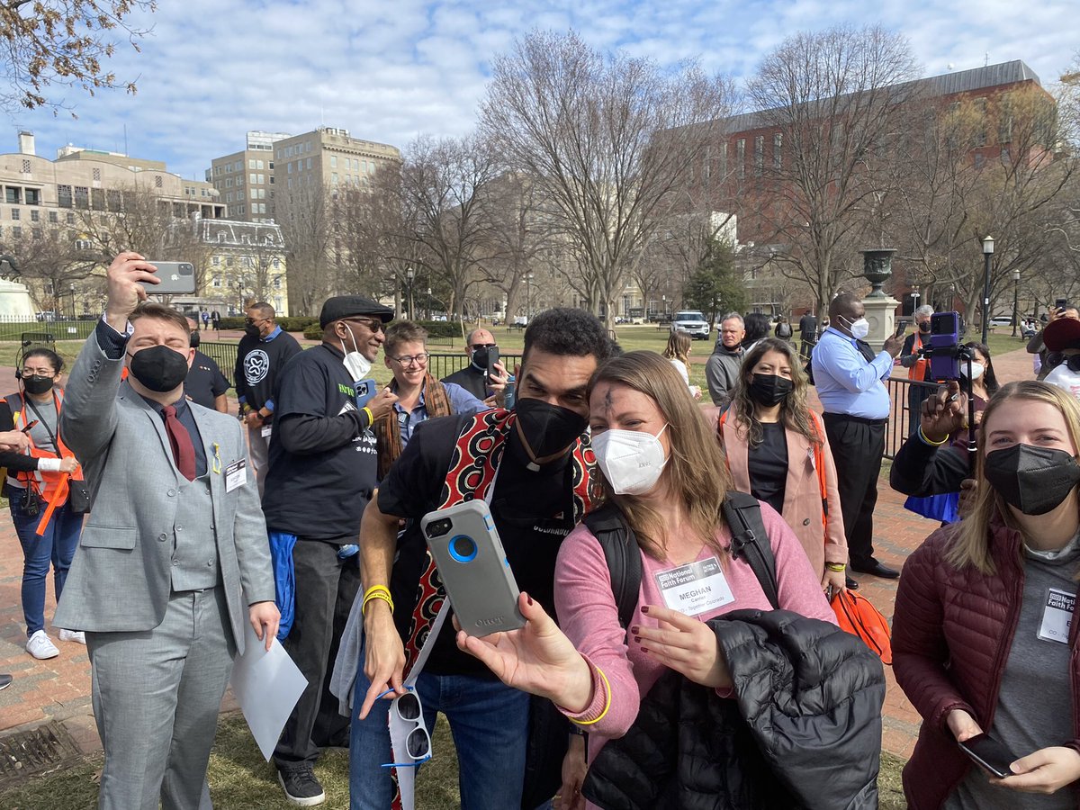 MrsTami's tweet photo. IT IS OUR DUTY TO FIGHT!! IT IS OUR DITY TO WIN!! Fighting for Voting rights &amp; Citizenship/Immigration reform!! #FAITHINACTION #FAITHINSCTIONNJ #FAITHFORUM2022 #COLLARSKICKSANDFISTS https://t.co/huHgOEj5KF