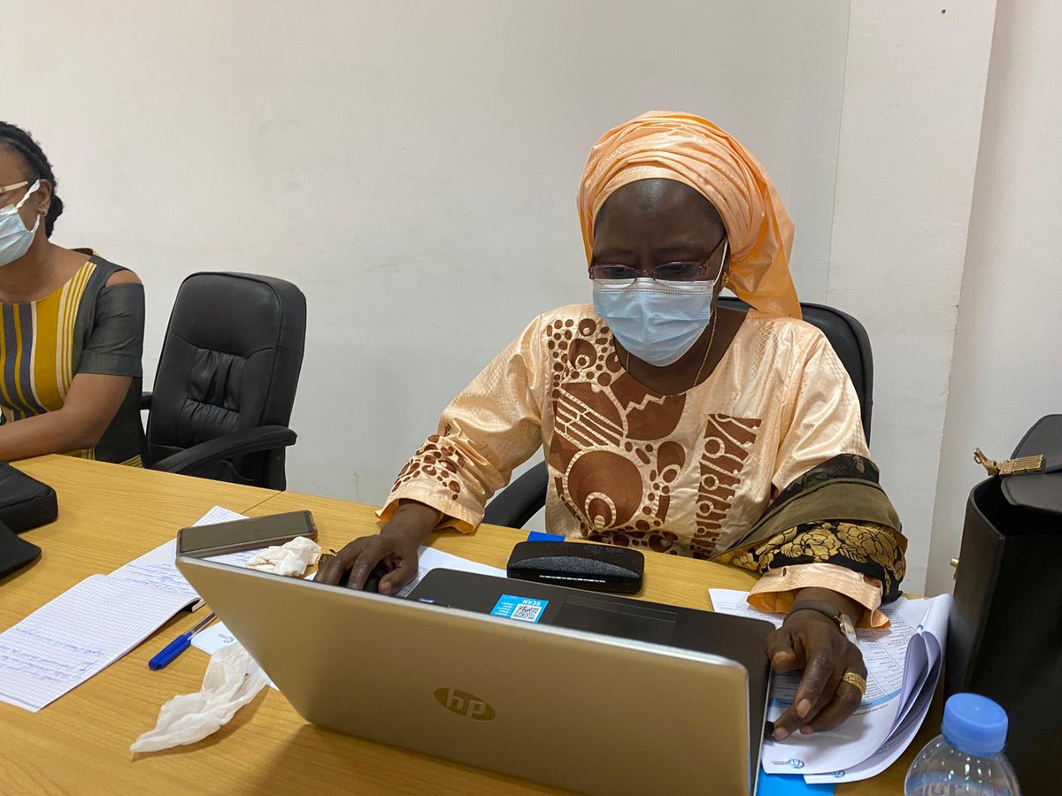 ciwaprogram's tweet photo. Jour 3 de la #NKTTtableronde : Dr Seynabou CISSE FAYE de l'Université Cheikh-Anta-Diop de Dakar (Sénégal) intervient sur la question du genre et de l'égalité des chances dans la formation en #hydrogéologie au #Sahel. #programmeCIWA #cooperation #EauxSouterraines https://t.co/krPN2ZJbzQ