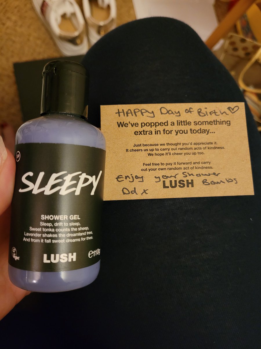 natbettinson's tweet photo. @LushLtd #WestQuay Amazing instore experience with Dani who was fab at explaining products &amp; helping me find what I was looking https://t.co/DW8BfrDXsq I paid and was served by Tina (who was also fab) Dani gave me this lovely treat which was so kind! Excellent team &amp; service! https://t.co/OGrMBIg4JE