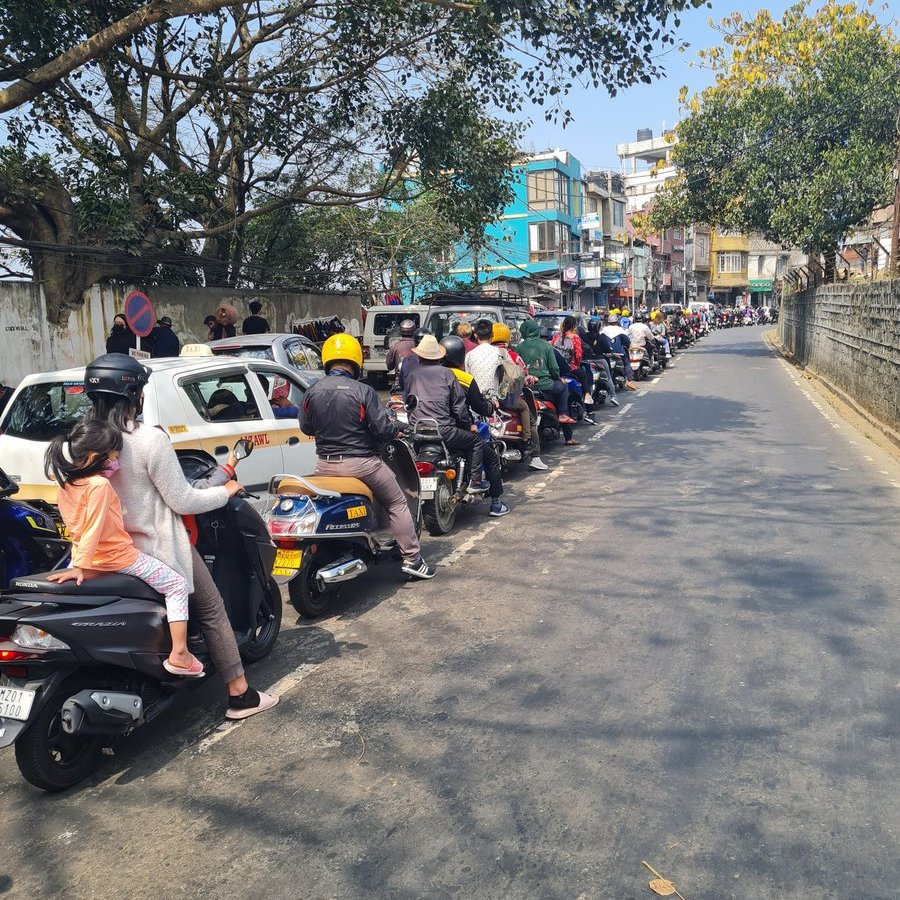 nitinsangwan's tweet photo. If our brother and sisters in Mizoram can do it, why can't we??

Be like them. https://t.co/f09ZTAB6Vu