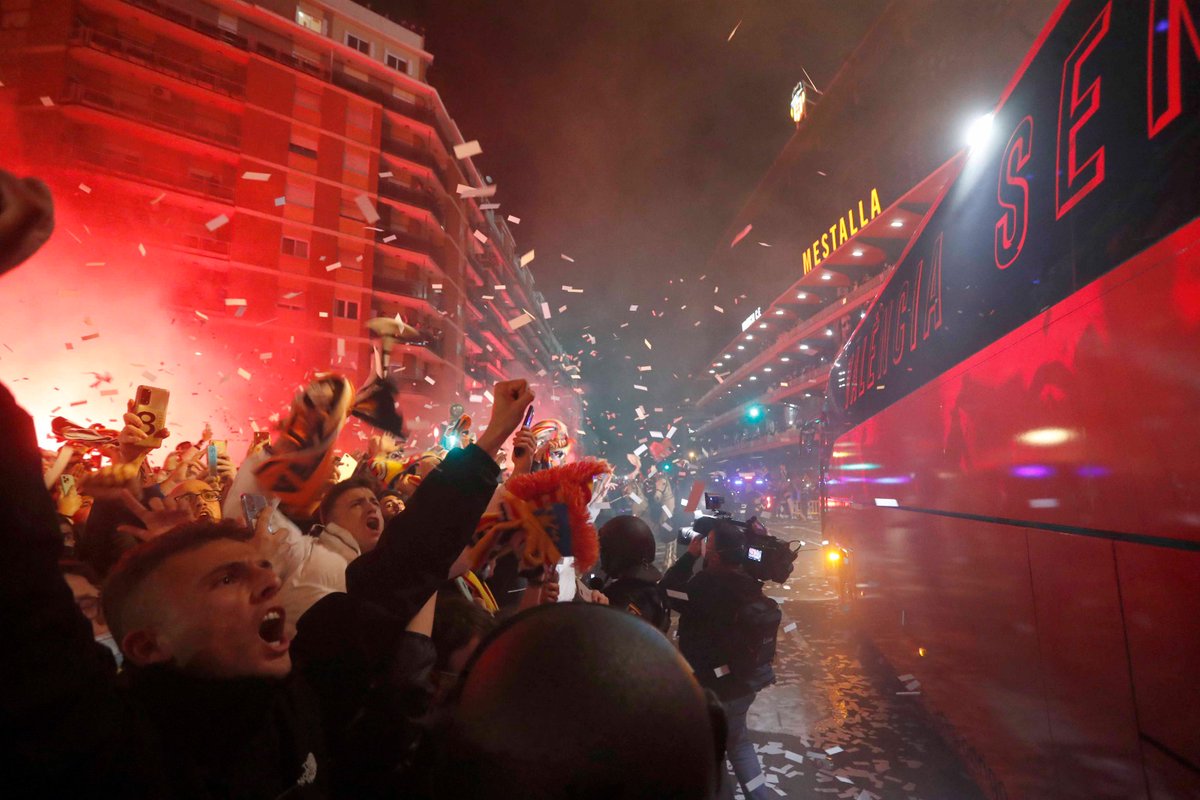 superdeporte_es's tweet image. #ValenciaAthletic ⚽🦇️ | #CopaDelRey 🏆 | 

Define "SENTIMENT" con una imagen... 

📸 @jmlopez73