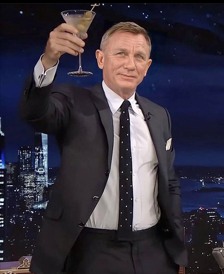 Happy birthday to this amazing man! 😎🍾🥂