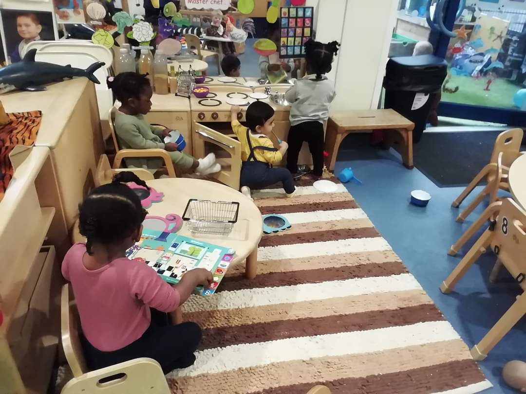 Chestnut Nursery Schools tweet media