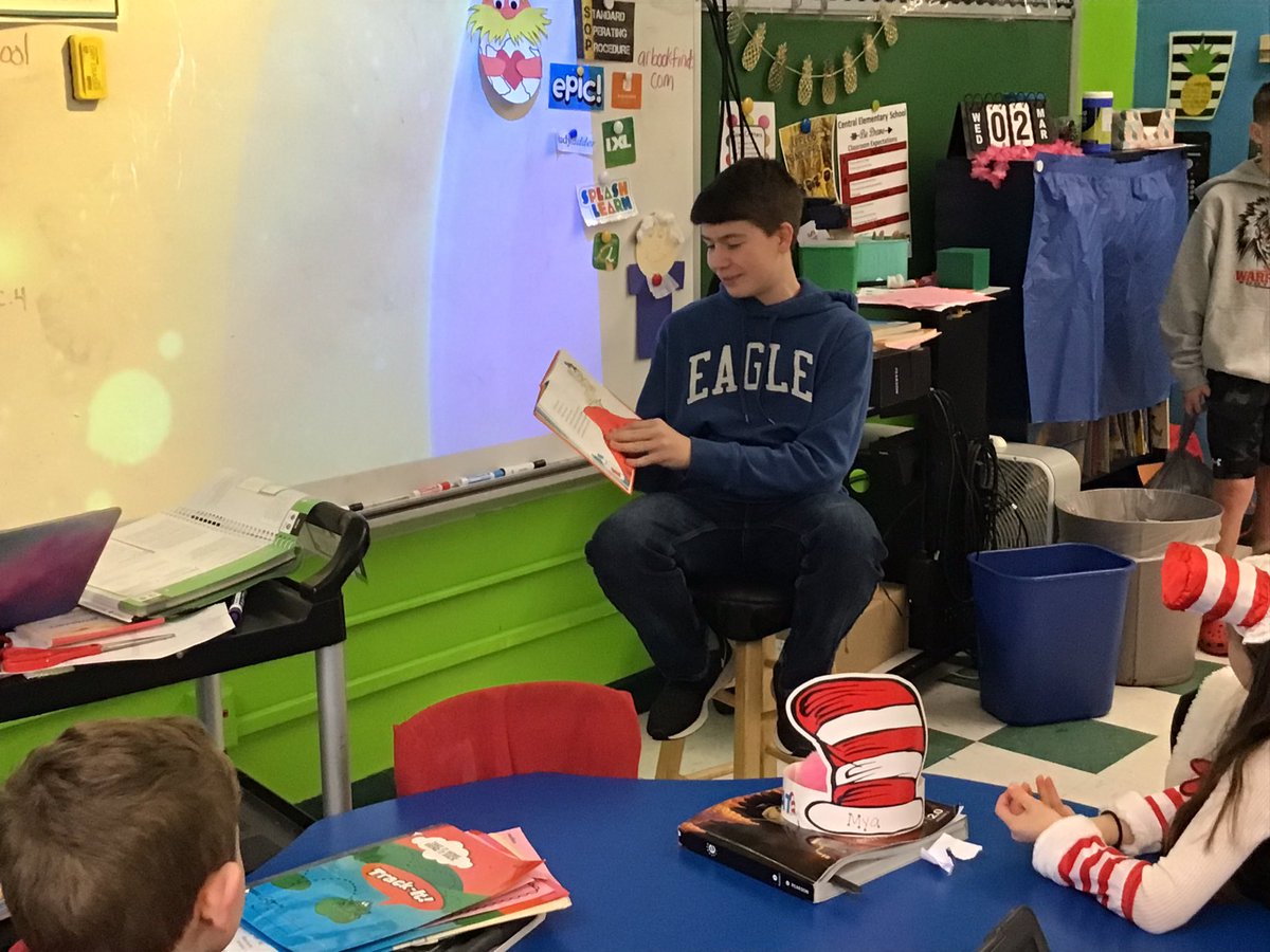 Thank you so much to the 8th grade students who did such a wonderful job reading and helping us with our craft! #RoleModel #ReadAcrossAmericaDay