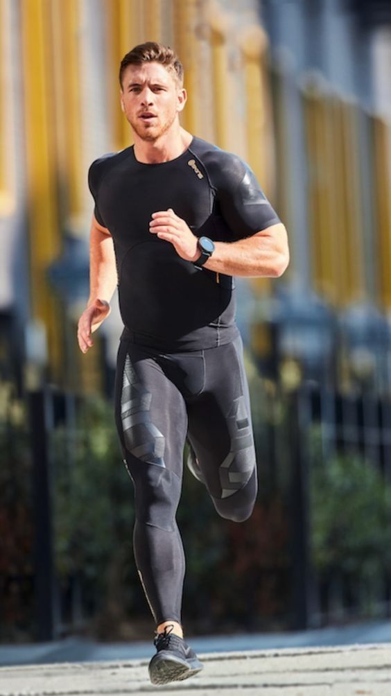 Mad for Men in Tights on X: SPANDEXED HUNKS (259): In the running