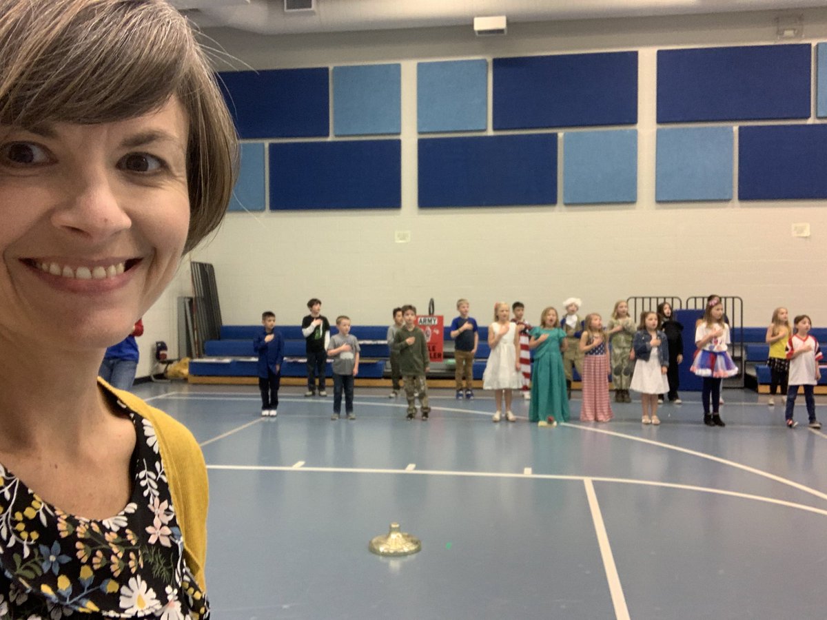 jfiler's tweet photo. For today’s taping of our 2nd grade music program, I’m joined by the Statue of Liberty, Abe, George, &amp; a lot of our patriotic kids. ❤️🤍💙 #adayinschoolpr https://t.co/J95MehBLSJ
