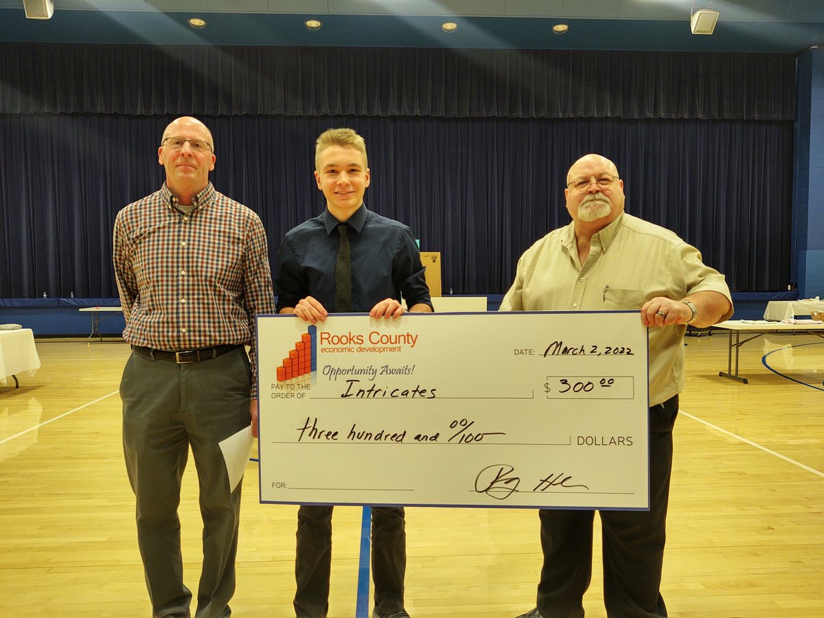 Sarah LaRosh tweet media