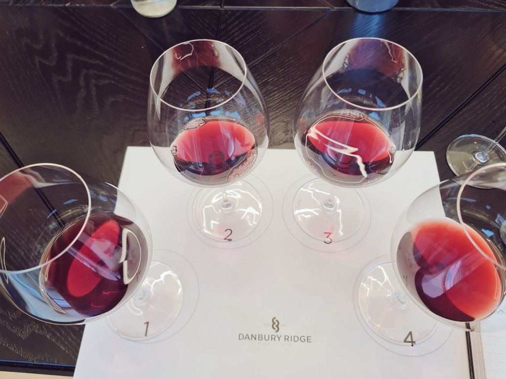 It was great to put my blind tasting practice (thanks @BlindFaithWine) to test at <a href="/DanburyRidge/">Danbury Ridge Wine Estate</a> for a rather epic international Pinot Noir tasting with the Danbury team, Matt <a href="/grapebritannia/">grapebritannia</a> and <a href="/atkinson_mw/">John Atkinson MW</a>. I brought along <a href="/Begude/">James@Begude</a> Capella Pinot Noir.