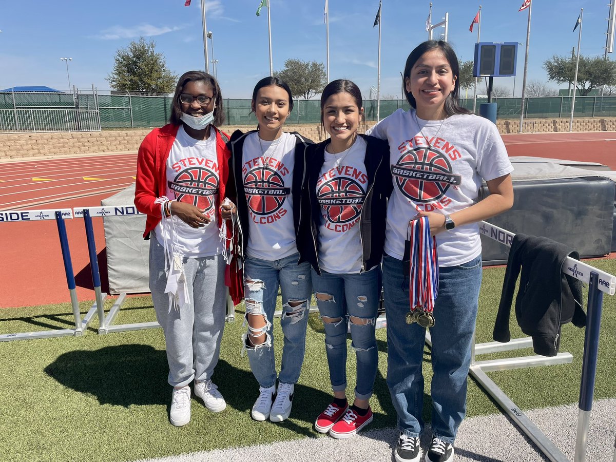 stevensgirlsbb's tweet photo. Stevens Girls BB ❤️’s Special Olympics!

These kids make us proud on AND off the court. 

#BiggerThanBasketball
#StevensServes https://t.co/VBswNLFAyV