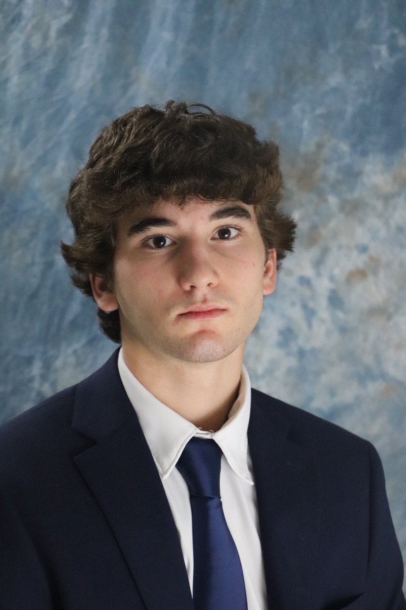 Congratulations to Senior Captain Forward Cameron DeSante for making 3rd Team All Division. 🤛🏻🏆