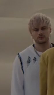 mgchivs's tweet photo. MICHAEL CLIFFORD YOU ARE SO BEAUTIFUL https://t.co/hR7RhQph3f