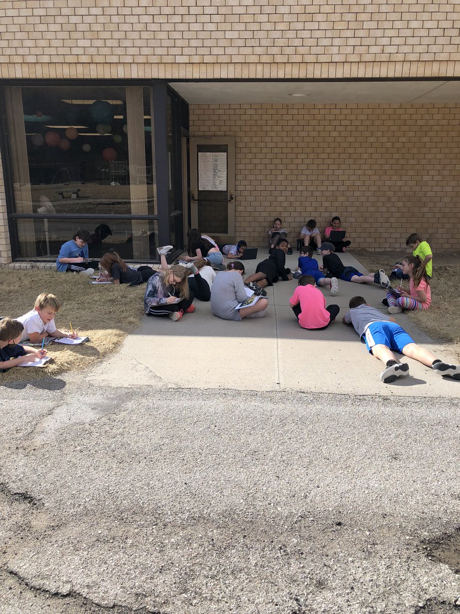 Days like these provide a great learning environment <a href="/TH_Principal/">Mrs. Dana Barker</a>  #LCTitanhill