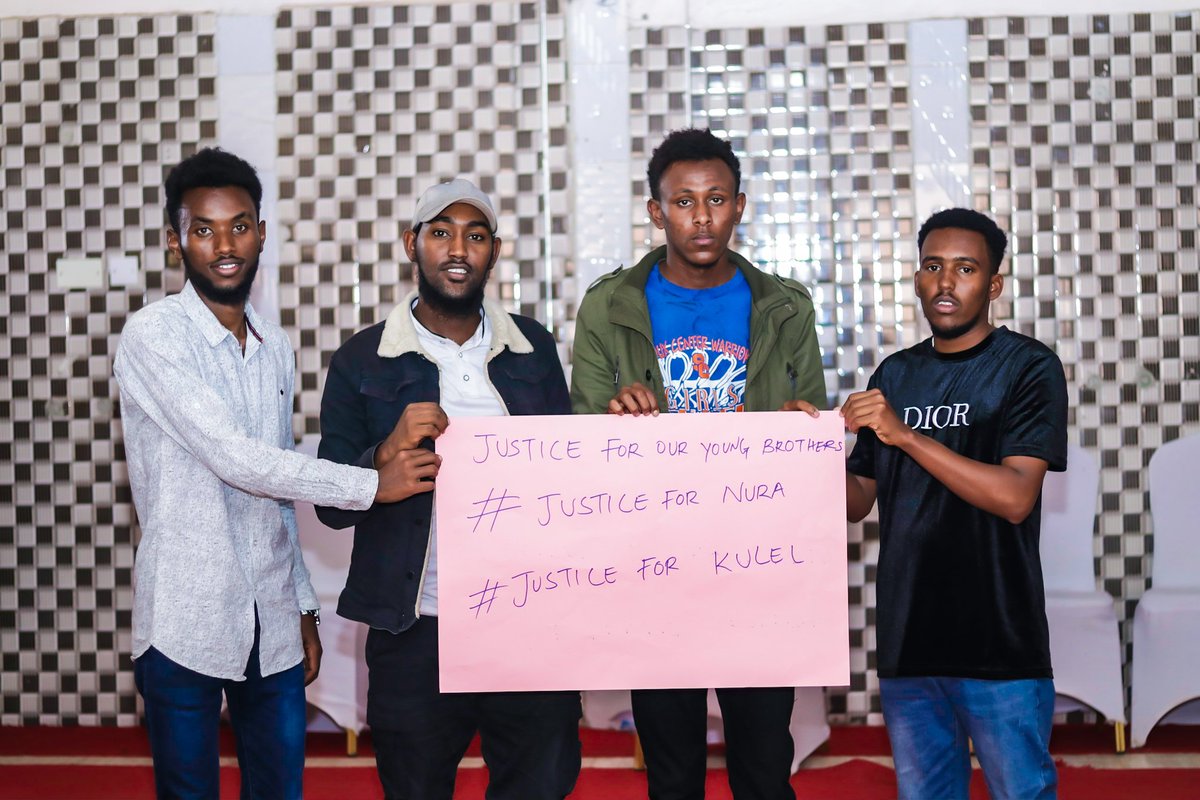 RogichaI's tweet photo. Justice for our brothers🙏
Borana live matter,
#securitynews
Why always no security measures put in places in cherab?
#isiolocounty
#HumanityFirst
#weneedsecurity https://t.co/ynzYChsi0g