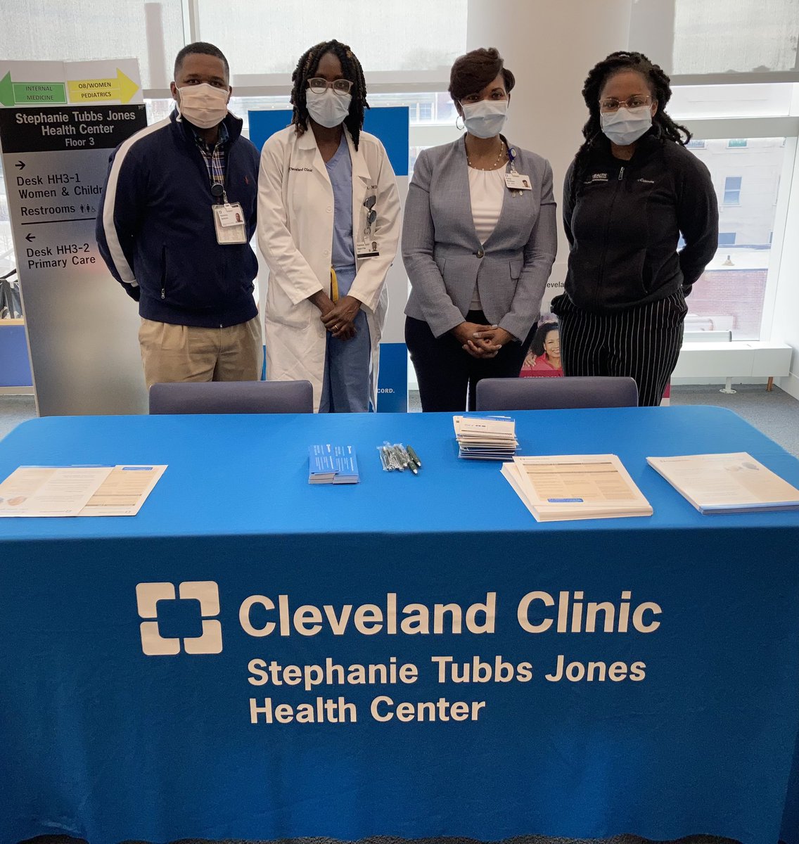 Patricia Ajayi-Fox, MD (@gi_ajayi) on Twitter photo Spreading the word in our CCF community at Stephanie Tubbs Jones. March is colon cancer awareness month! <a href="/MRegueiroMD/">Miguel Regueiro</a> <a href="/JPAchkarMD/">Jean-Paul Achkar</a> <a href="/Ari_G_MD/">Ari Garber MD, EdD</a> <a href="/CarolRouphaelMD/">Carol Rouphael</a> Spreading the word in our CCF community at Stephanie Tubbs Jones. March is colon cancer awareness month! <a href="/MRegueiroMD/">Miguel Regueiro</a> <a href="/JPAchkarMD/">Jean-Paul Achkar</a> <a href="/Ari_G_MD/">Ari Garber MD, EdD</a> <a href="/CarolRouphaelMD/">Carol Rouphael</a>