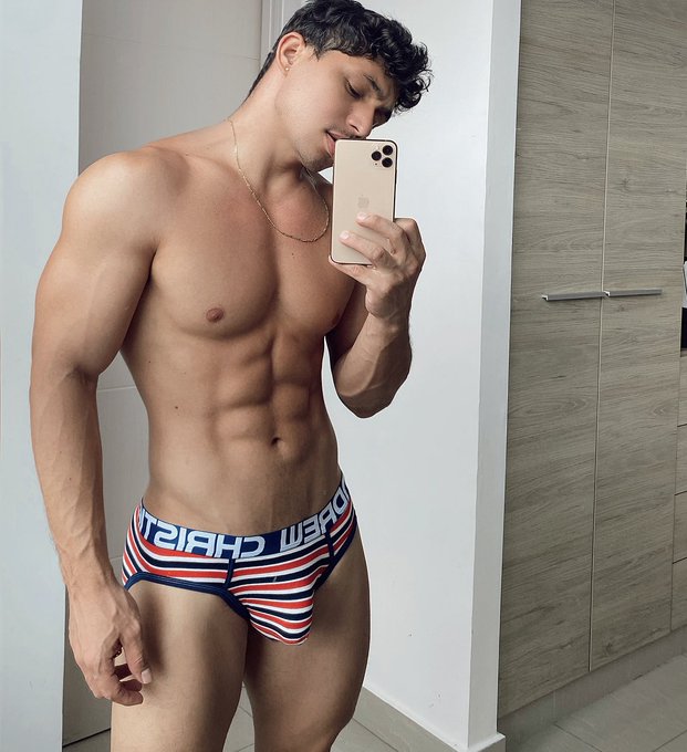 Ropa interior @andrewchristian 💪🏻 https://t.co/gy02Ykd0ky<a class="tags" target="_blank" title="On Twitter" href="/?out=eyJ0eXAiOiJKV1QiLCJhbGciOiJIUzUxMiJ9.eyJpYXQiOjE3MTk3MDM4MDMsImlzcyI6InR3cG9ybnN0YXJzLmNvbSIsIm5iZiI6MTcxOTcwMzgwMywiZXhwIjoxNzUxMjM5ODAzLCJyZWRpcmVjdF91cmwiOiJodHRwczovL3R3aXR0ZXIuY29tL2FuZHJld2NocmlzdGlhbiJ9.LuP8AW2ksq2khQqCgxzO3mBMZ3XOoMJhcjQ8rT7xj_8zPb4ByXOB64HEQ0SiYAB3THRC_LY_WiEXOXpYusx7Ag">@andrewchristian</a>