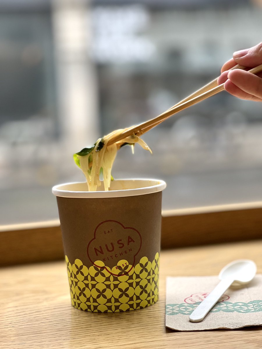 Chopsticks for soup? 🥢
Our Coconut &amp; Turmeric Tofu Broth noodle soup is vegan, low in calories, and utterly delicious! Perfect for a quick and healthy lunch on a busy day! 🥥

Tofu is considered one of the healthiest sources of protein in the world. 🌱

#Vegan #veganfood