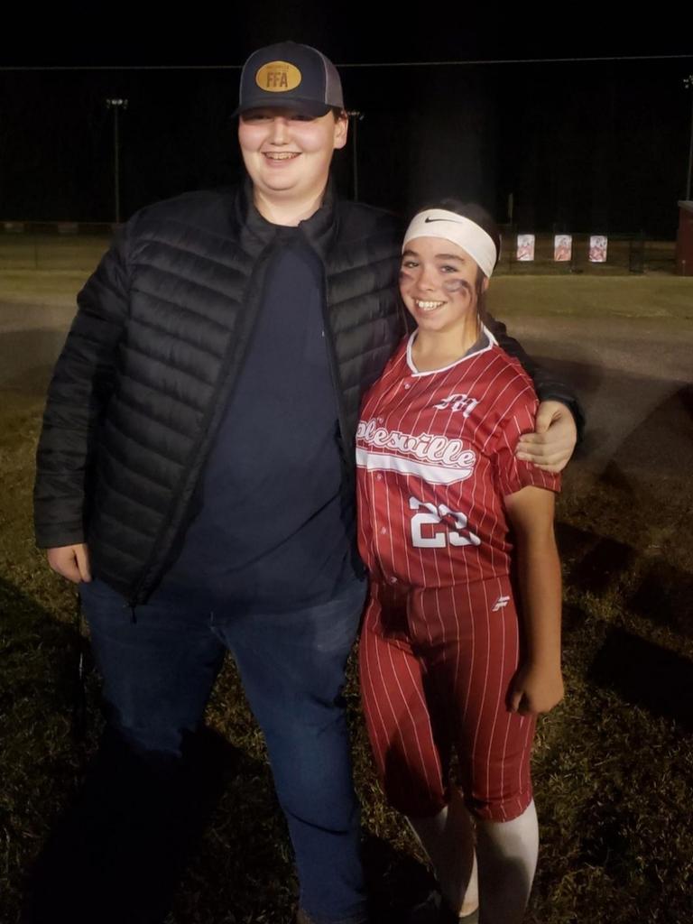 mollie23kayte's tweet photo. Great day to be a Lady Devil! Big wins over Montevallo Middle today 14-0 the first and 15-0 the second๐ช๐ผ
#ladydevils
#softball2022 https://t.co/WP8Pz5ZpAD