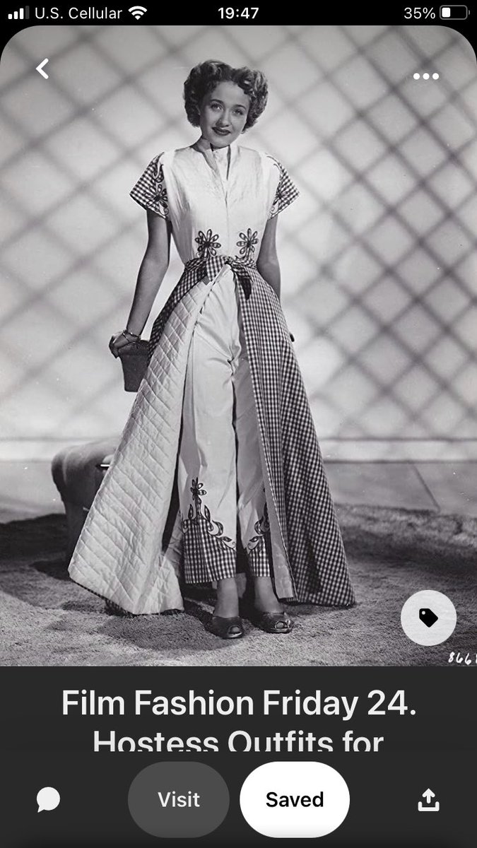 CheyenneAndrus's tweet photo. UM SORRY CAN WE PLEASE TALK ABOUT HOSTESS GOWNS AND ALSO BRING THEM BACK?!??!!? https://t.co/cgmlpKjSM6
