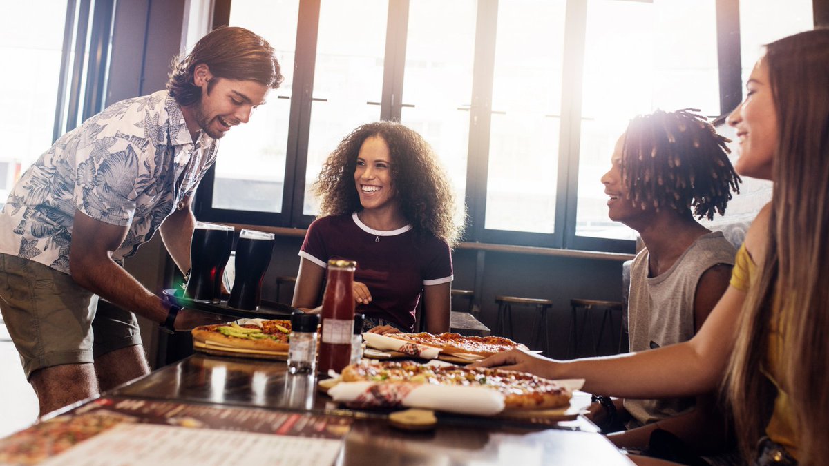 freshfry_pods's tweet photo. Despite early struggles, COVID-19 spawned a new generation of fast casuals to be reckoned with. π
See why the pandemic only made #FastCasual restaurants stronger πͺ
#FastCasualRestaurant #RestaurantIndustry #FreshFry #FriedFood
https://t.co/Q7U4mAWZ3Q https://t.co/HIIzVZP0Vn
