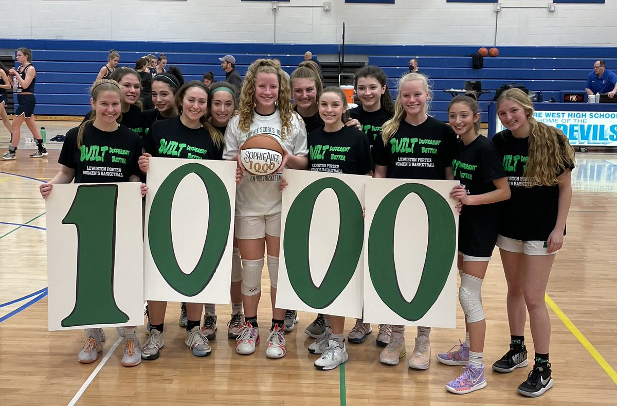 ⚔️🏀1,000 Career Points for Junior Sophie Auer and a great team victory!!  Now onto Buff. State on Sunday for the Class-B1 Championship <a href="/LP_GreenMachine/">Lew-Port Green Machine ⚔️</a> <a href="/LPGbball/">Lew-Port Girls BBall</a>