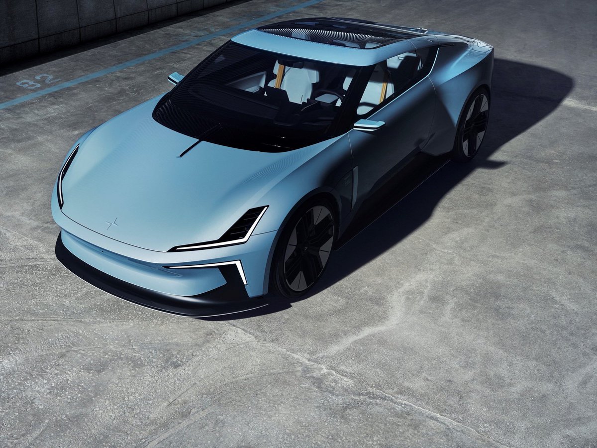 cole_marzen's tweet photo. The Polestar O2 Concept makes its world premiere with Precept-inspired styling, a retractable hardtop, a large 15-inch center touchscreen display, a 2+2 seating arrangement, as well as a fully-electric drivetrain. #Polestar #O2Concept #O2 https://t.co/0ozQZkKgmm