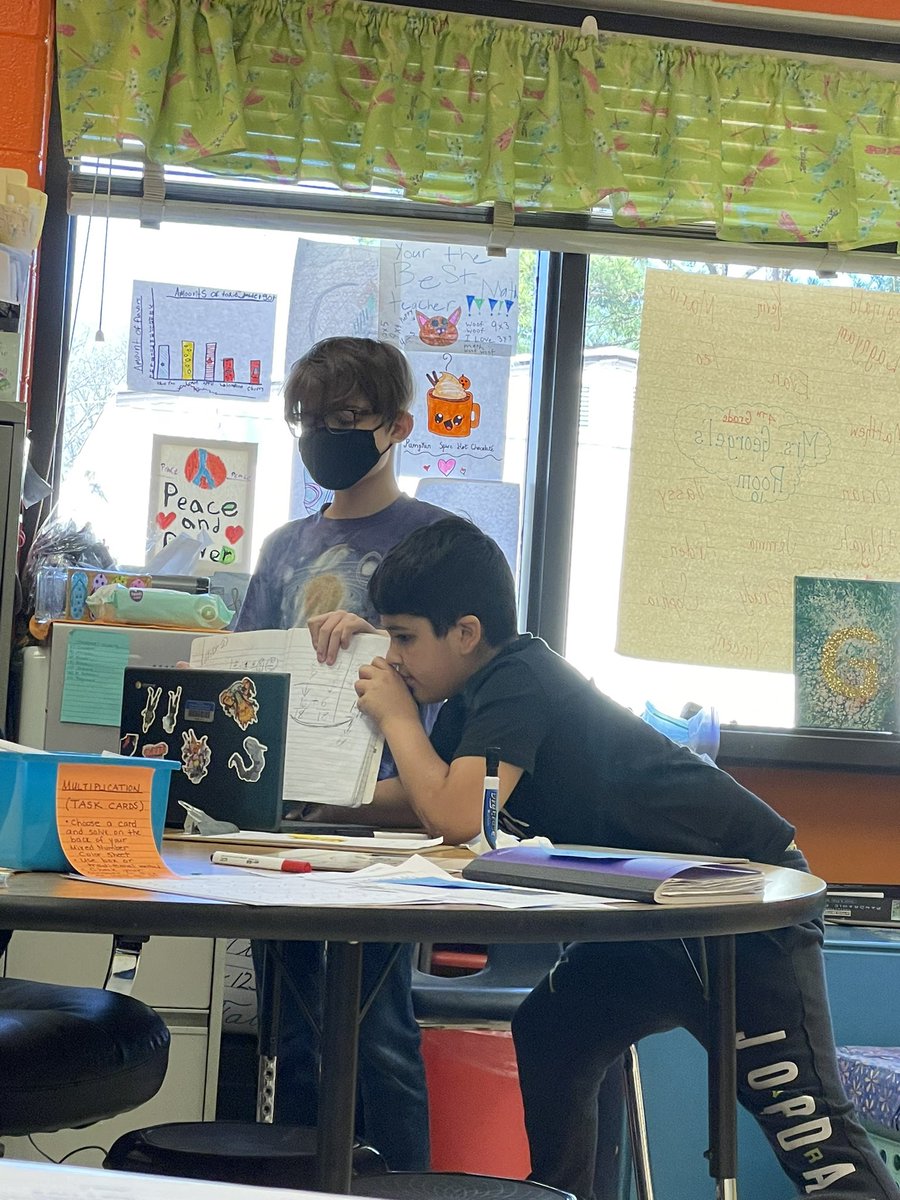 Sarah Burnham tweet media