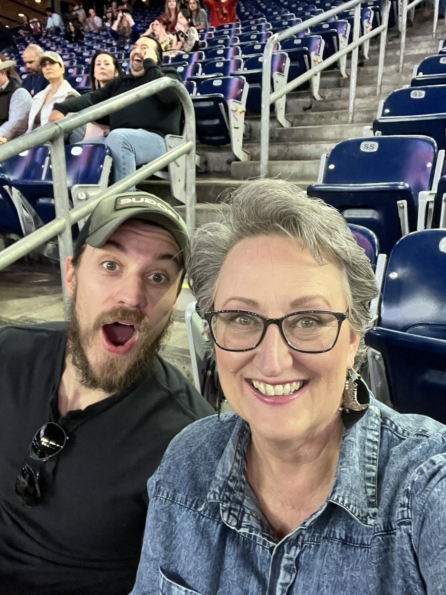 texasmartins's tweet photo. #RodeoHouston https://t.co/IqpV99gOA7