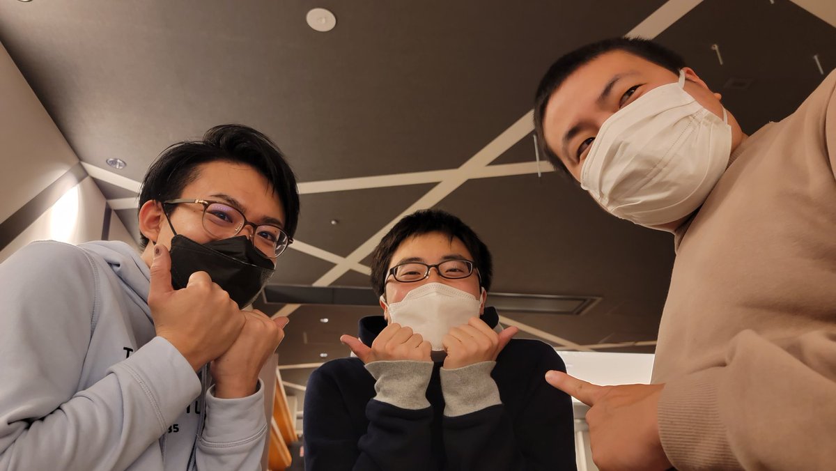 apst_dm16's tweet photo. 貴重な時間に仲良し沢山で最高以外の何者でもなかったです！！
あとどうなるのかはわかりませんが…！
ヤザキがデカすぎるのはわかりました！！！ https://t.co/DIi3nHPM8w