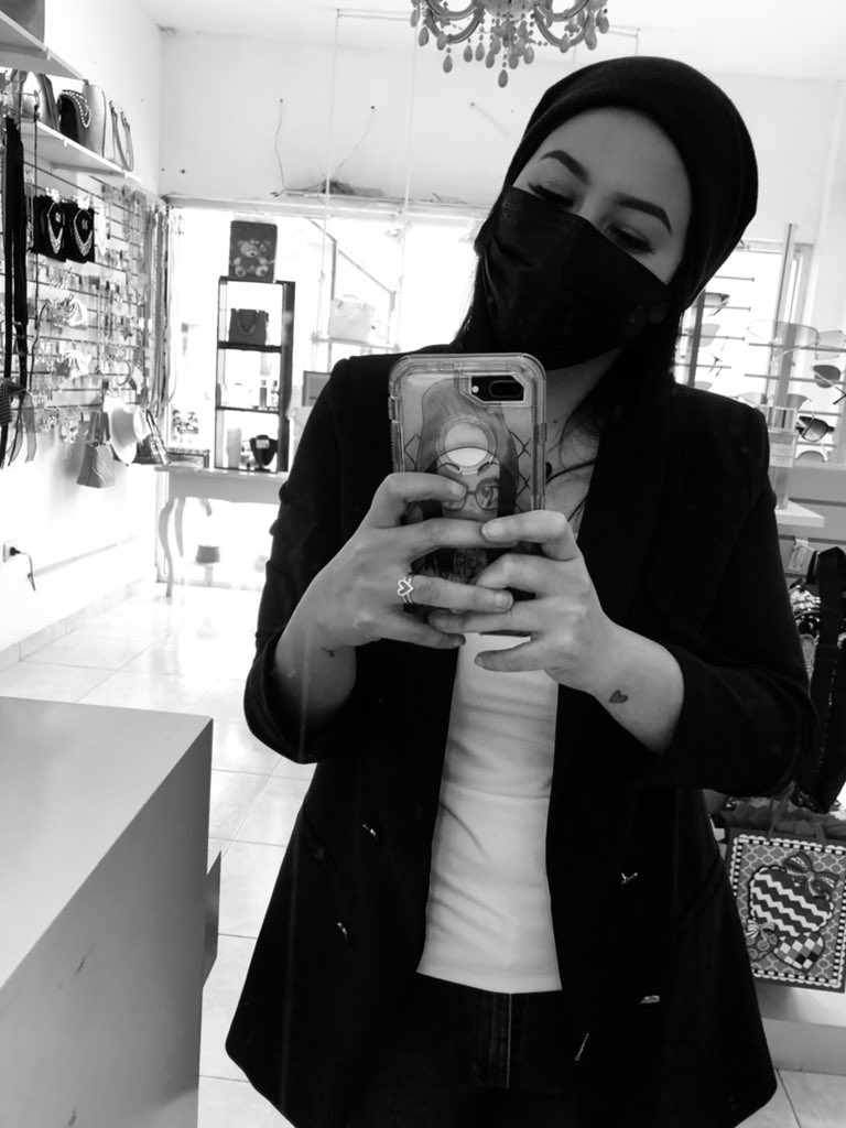My heart 🖤