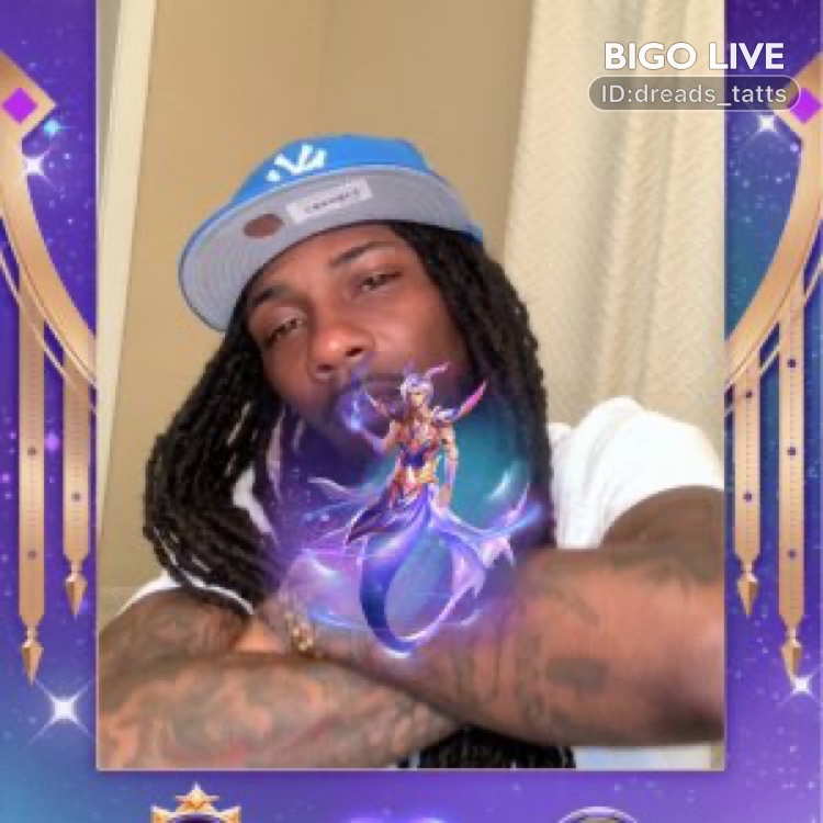 lovejones32's tweet photo. Come and see DREADS LIVE😱😳 streaming live on #BIGOLIVE and make new friends! 
https://t.co/caoCUvBsKK https://t.co/jsMoD7RyFK