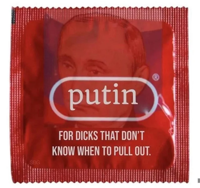 FM4B4bTWUAQxWlx?format=png&name=small