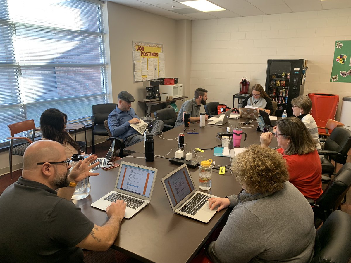 TedHiff's tweet image. Herculaneum High School elective teachers spent the morning working on unwrapping priority standards for the upcoming quarter! Digging deeper into their work to make learning more meaningful! #CustomizedPD @dix_stephanie @BevAnnBoyd @JoeFWillis @StLouisRPDC @skulpa