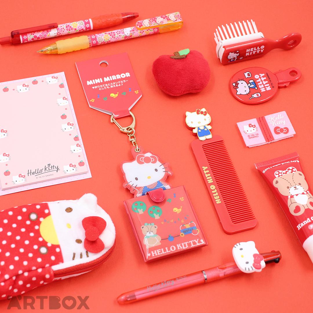 Can you spot something you need or have in our #HelloKitty selection? ❤ These new Mini Mirrors represent each #Sanrio characters aesthetic so well! Check out the Kuromi, Cinnamoroll & PomPomPurin version to see if you can create a layout like ours 🥰 >> artbox.co.uk/sanrio~b1.html