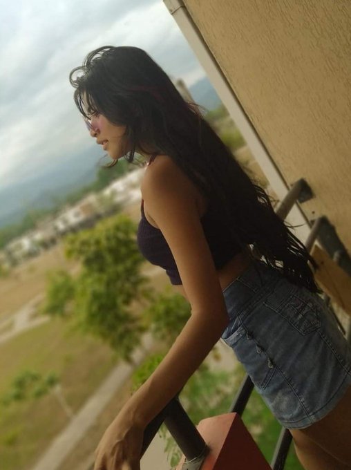 Ui que calor 🥵🌝 Delicioso #GIRLFRIEND #NUEVO #HotPhoto https://t.co/aYEbCNFPzv<a href="/tag/girlfriend"class="tags">#GIRLFRIEND</a><a href="/tag/nuevo"class="tags">#NUEVO</a><a href="/tag/hotphoto"class="tags">#HotPhoto</a>