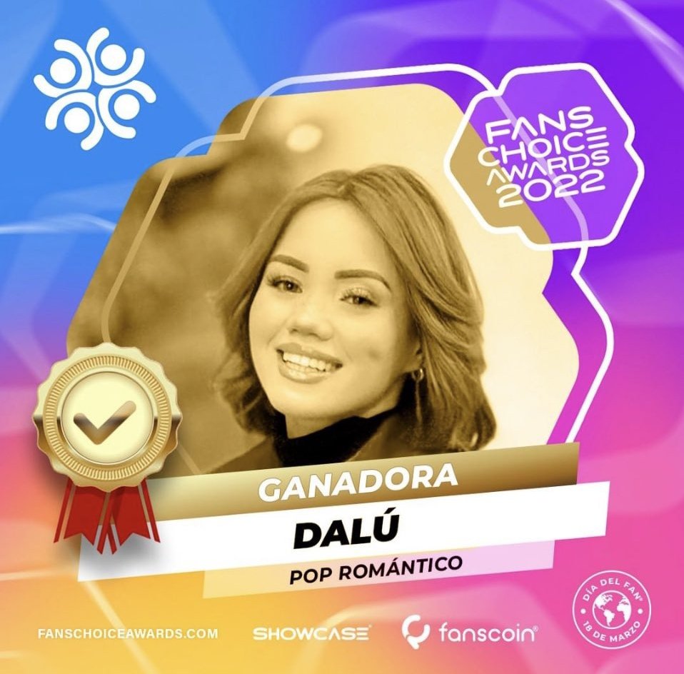 eldiariodedalu's tweet photo. Dalú ganadora de la categoría "Pop Romántico" en los Fans Choice Awards 😃🦈🦈 https://t.co/Xdak73q45l